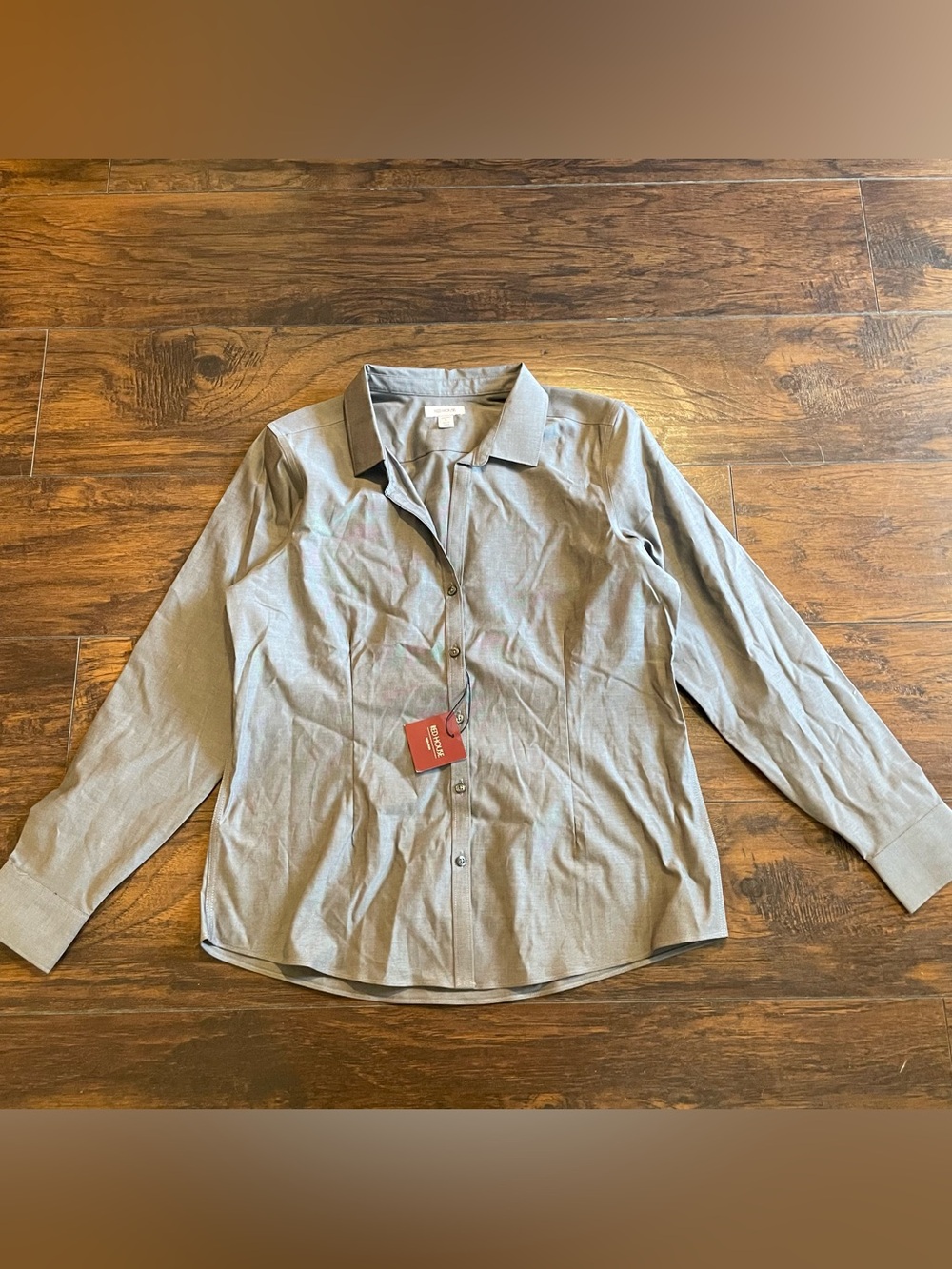 Women's Gray Long-Sleeve Button-Down Shirt